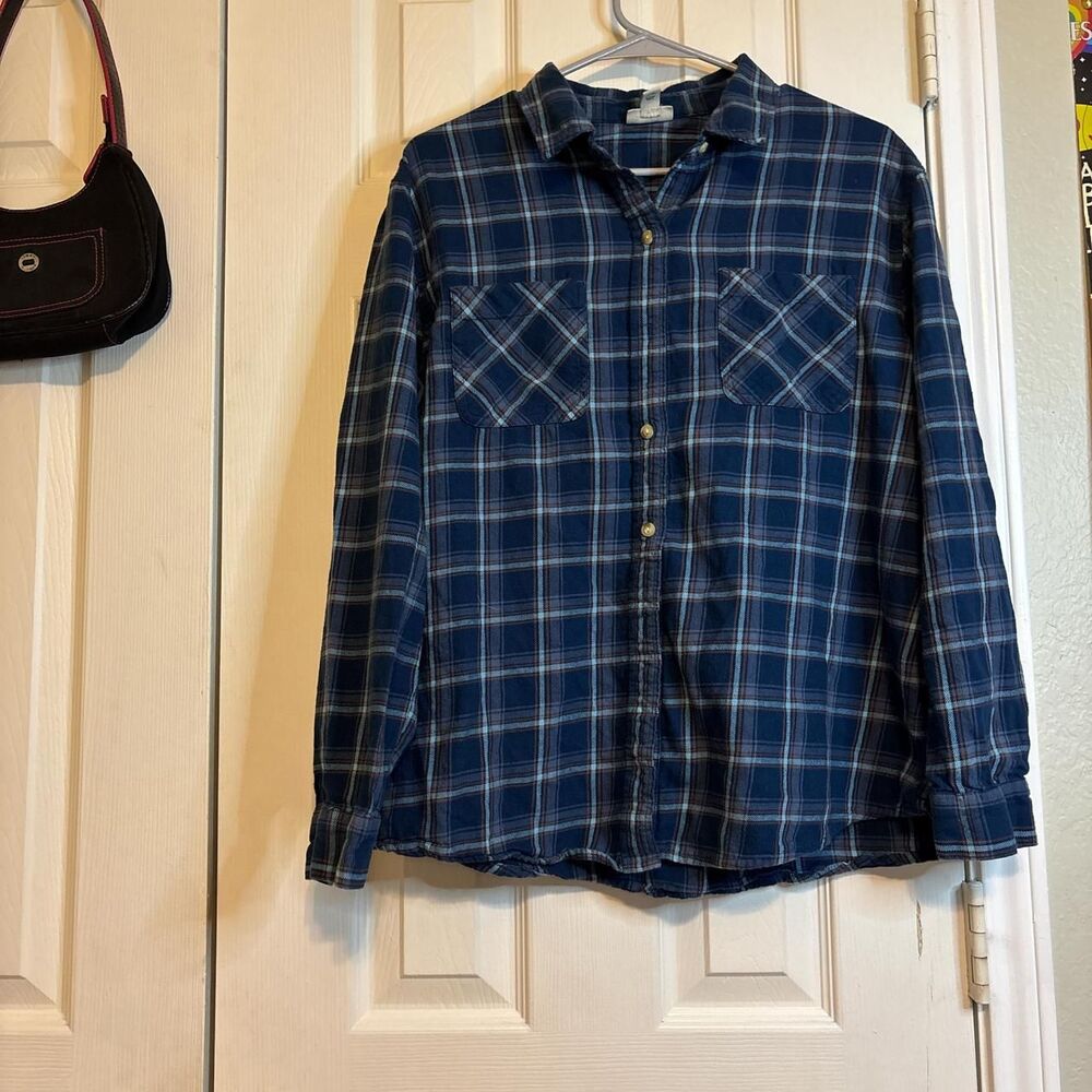 a.n.a A New Approach Women’s Large Plaid Flannel Button Shirt Navy Blue Brown